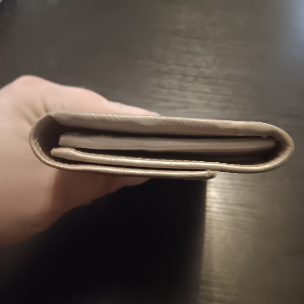 Salvatore Ferragamo Grey Leather Wallet With Silver Hardware (EUC) - Picture 10 of 13